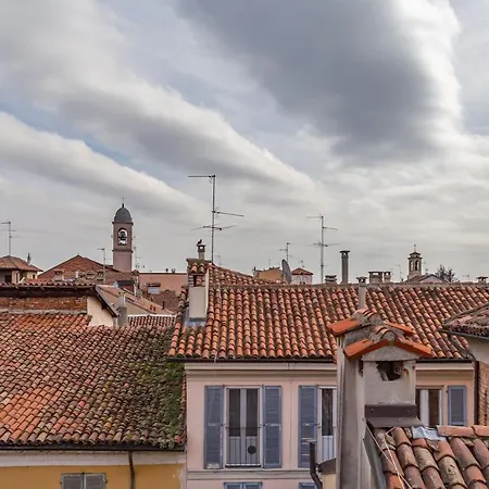 Vickylu - Center - By Host4u Appartamento Pavia